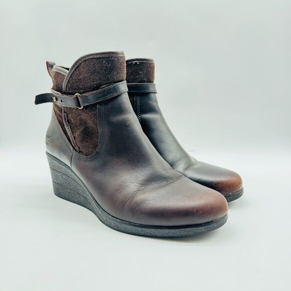 Ugg Boots Womens 9 Brown Leather Wedge Booties Casual Comfort Ankle Shoes - Picture 2 of 12